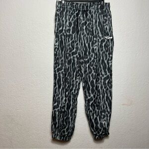 Nike Sportswear Woven Pants Loose Fit Jogger Activewear Pants Snake Skin Print
